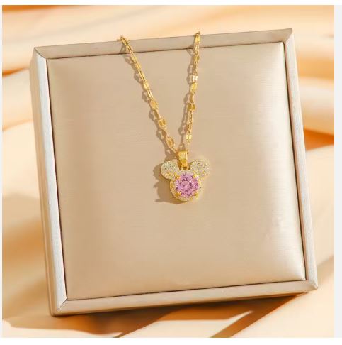 ✨ Collier Femme Plaqué Or 18K – Pendentif Mickey Mouse Serti de Zircons